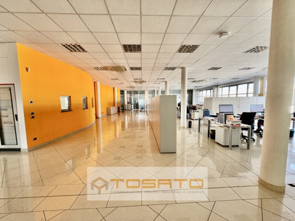 ufficio in vendita a Cerea in zona Asparetto