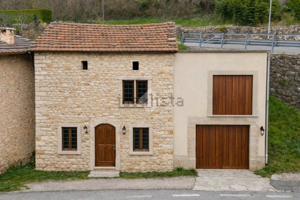 appartamento in vendita a Cerro Veronese