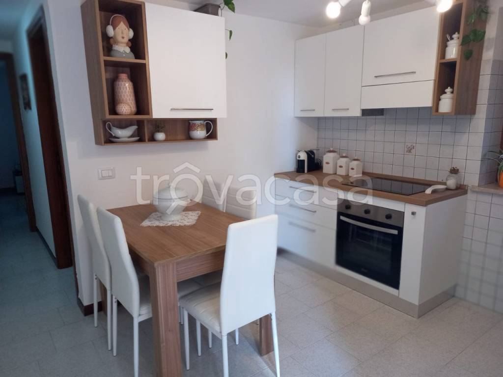 appartamento in vendita a Cerro Veronese