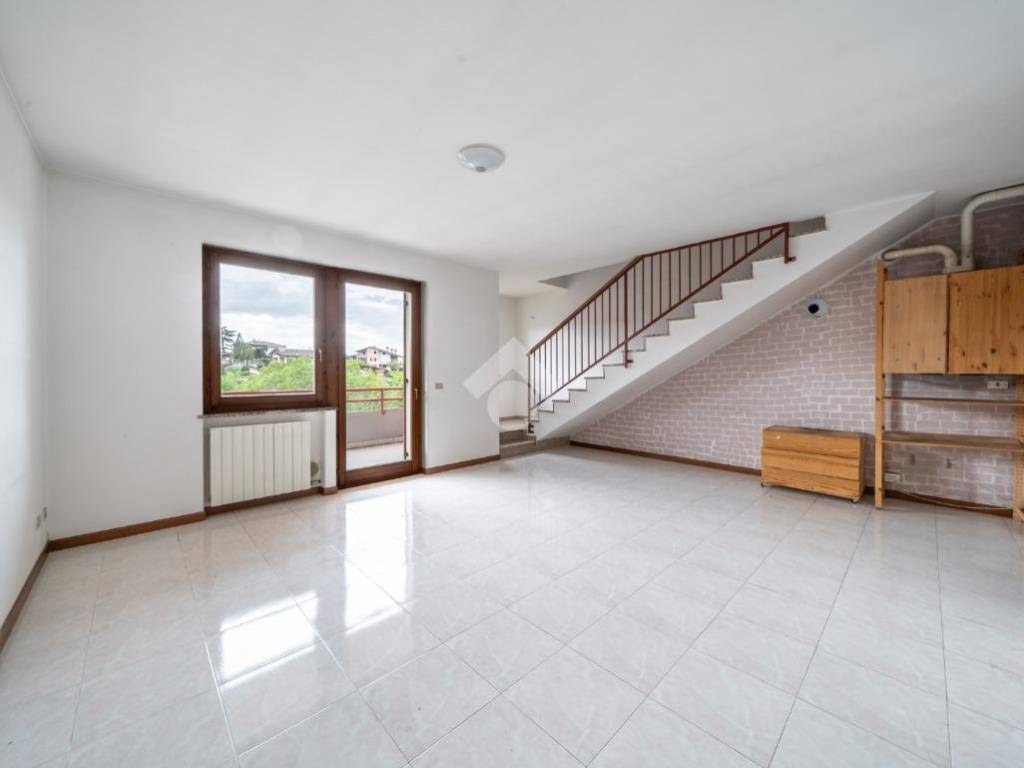 appartamento in vendita a Cerro Veronese