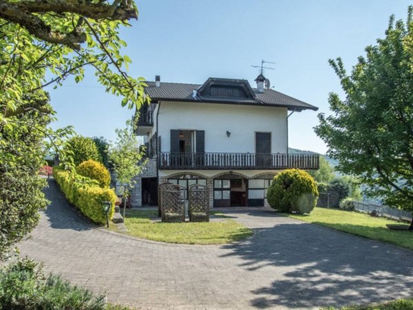 casa indipendente in vendita a Cerro Veronese