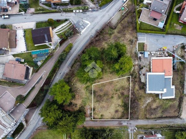 casa indipendente in vendita a Cerro Veronese