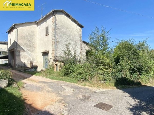 casa indipendente in vendita a Cerro Veronese