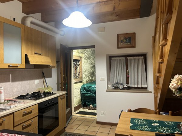 casale in vendita a Cerro Veronese