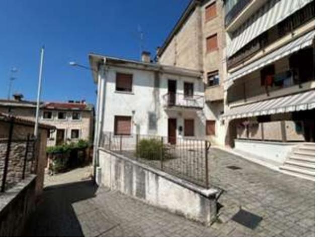 casa indipendente in vendita a Cerro Veronese