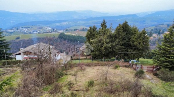 casa indipendente in vendita a Cerro Veronese