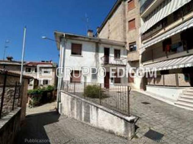 casa indipendente in vendita a Cerro Veronese
