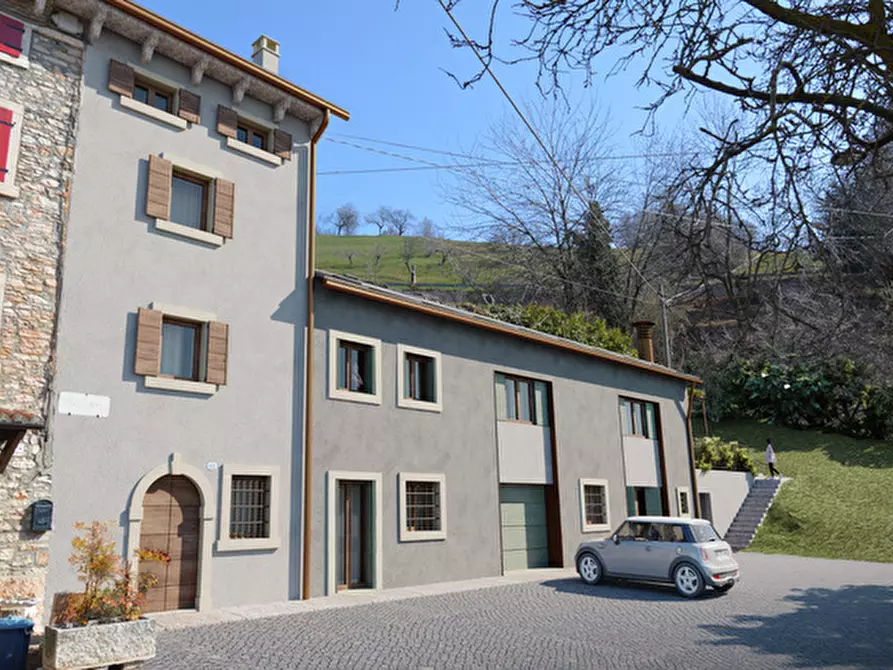 casa indipendente in vendita a Cerro Veronese