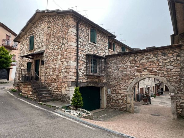 appartamento in vendita a Cerro Veronese