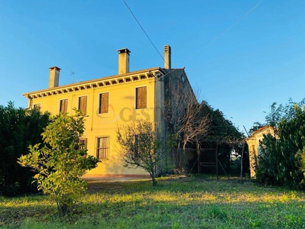 casa indipendente in vendita a Cologna Veneta