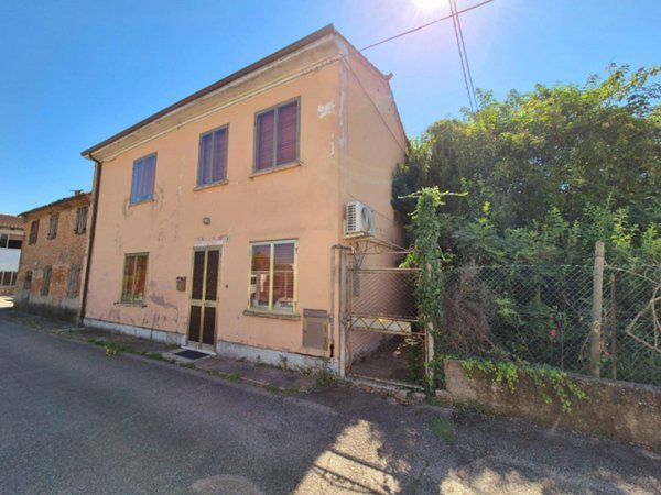 casa indipendente in vendita a Cologna Veneta in zona Sabbion