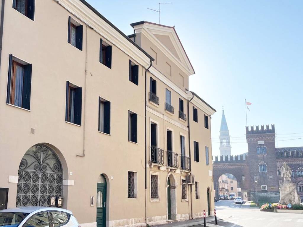 intera palazzina in vendita a Cologna Veneta