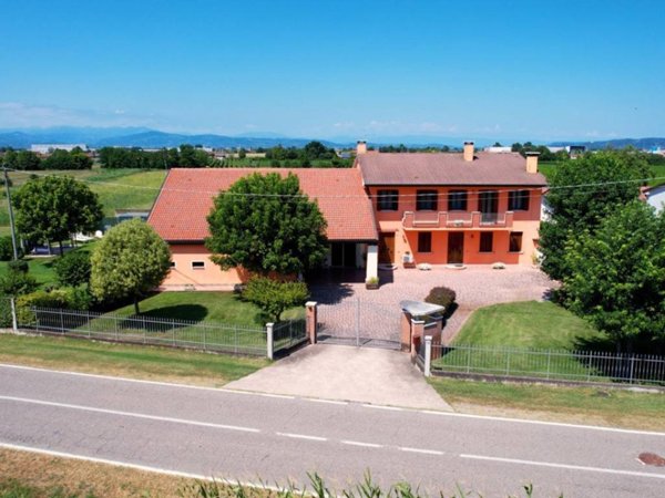 casa indipendente in vendita a Cologna Veneta