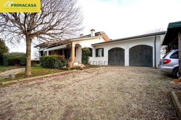 casa indipendente in vendita a Cologna Veneta