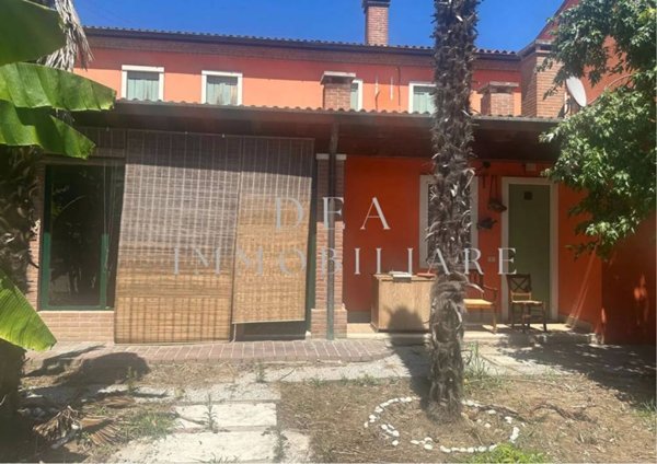 casa indipendente in vendita a Cologna Veneta in zona San Sebastiano