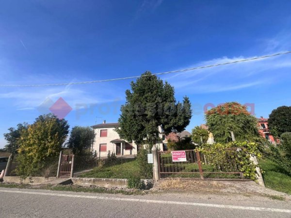 casa indipendente in vendita a Cologna Veneta