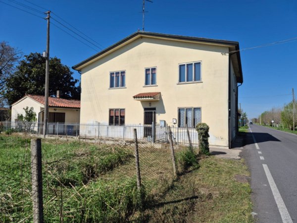 casa indipendente in vendita a Cologna Veneta in zona Sabbion