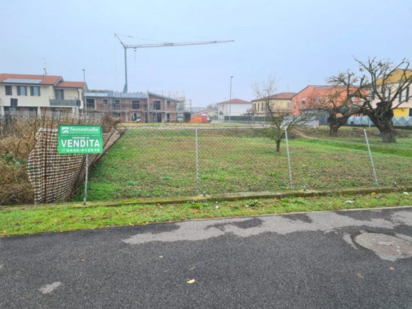 casa indipendente in vendita a Cologna Veneta in zona Sabbion