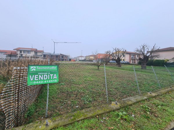 casa indipendente in vendita a Cologna Veneta in zona Sabbion