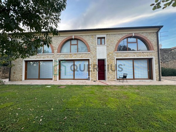 casa indipendente in vendita a Colognola ai Colli