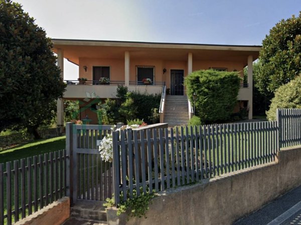 casa indipendente in vendita a Colognola ai Colli