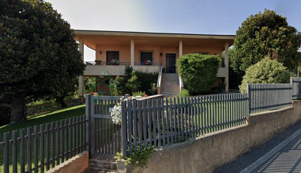 casa indipendente in vendita a Colognola ai Colli