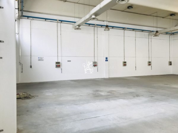 capannone in vendita a Colognola ai Colli in zona Stra