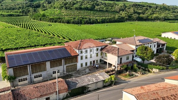 casale in vendita a Colognola ai Colli