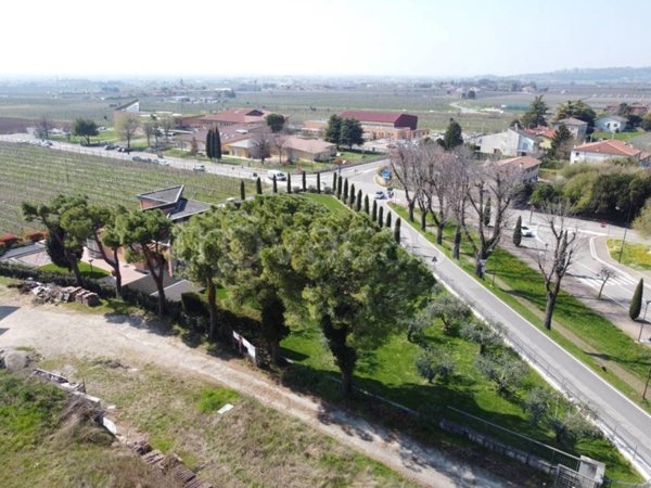 terreno edificabile in vendita a Colognola ai Colli