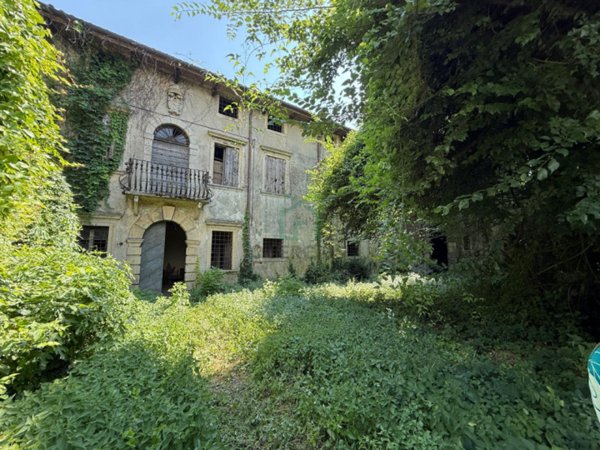 casa indipendente in vendita a Colognola ai Colli in zona Pieve