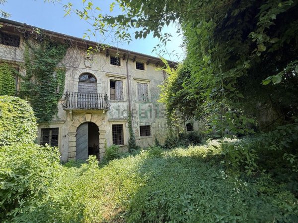 casa indipendente in vendita a Colognola ai Colli in zona Pieve