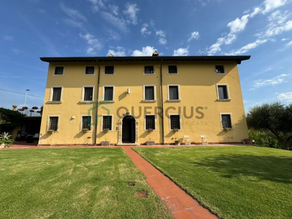 appartamento in vendita a Colognola ai Colli in zona Monte con Villa