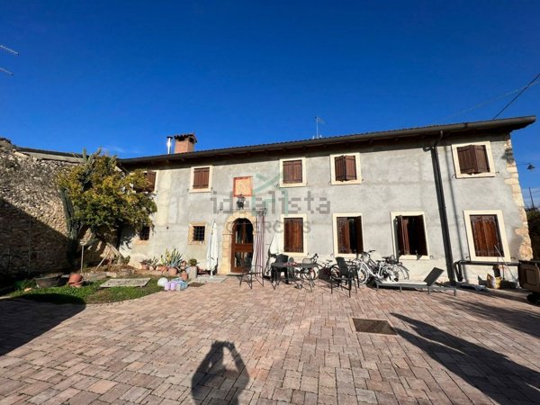 casa indipendente in vendita a Colognola ai Colli