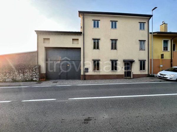 casa indipendente in vendita a Colognola ai Colli in zona San Zeno