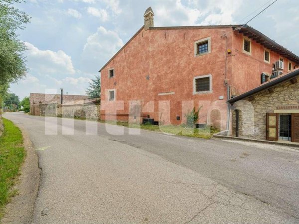 appartamento in vendita a Colognola ai Colli