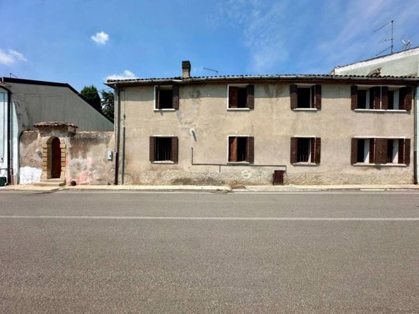 casa indipendente in vendita a Colognola ai Colli