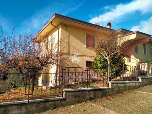 casa indipendente in vendita a Colognola ai Colli