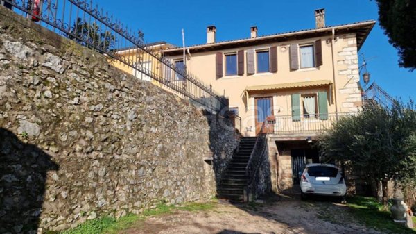 appartamento in vendita a Colognola ai Colli in zona San Vittore