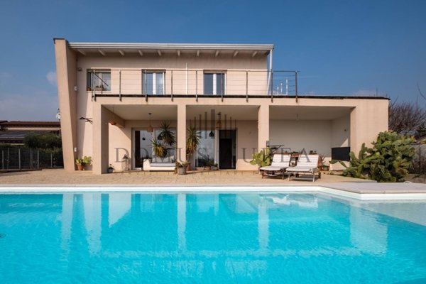 casa indipendente in vendita a Colognola ai Colli