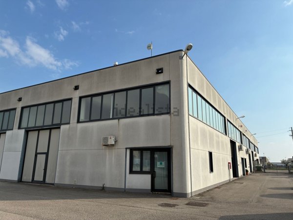 ufficio in vendita a Colognola ai Colli