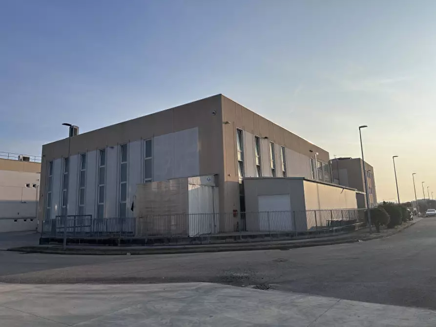 capannone in vendita a Colognola ai Colli