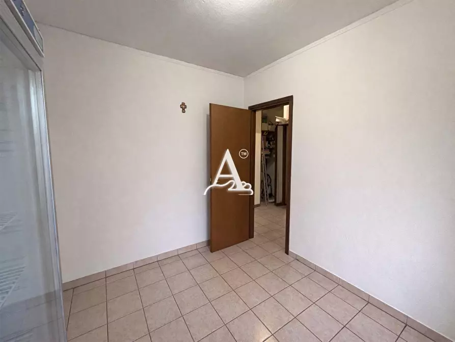 negozio in vendita a Colognola ai Colli