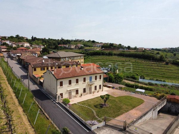 casa indipendente in vendita a Colognola ai Colli
