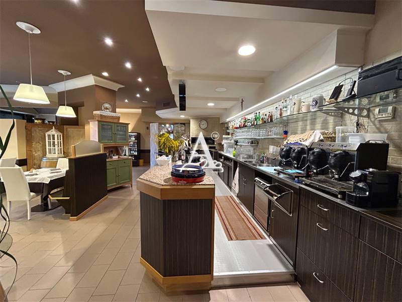 negozio in vendita a Colognola ai Colli