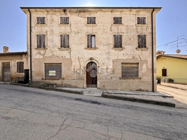 casa indipendente in vendita a Colognola ai Colli