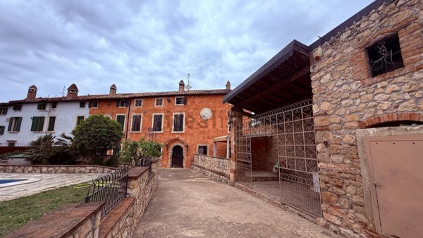 casa indipendente in vendita a Colognola ai Colli