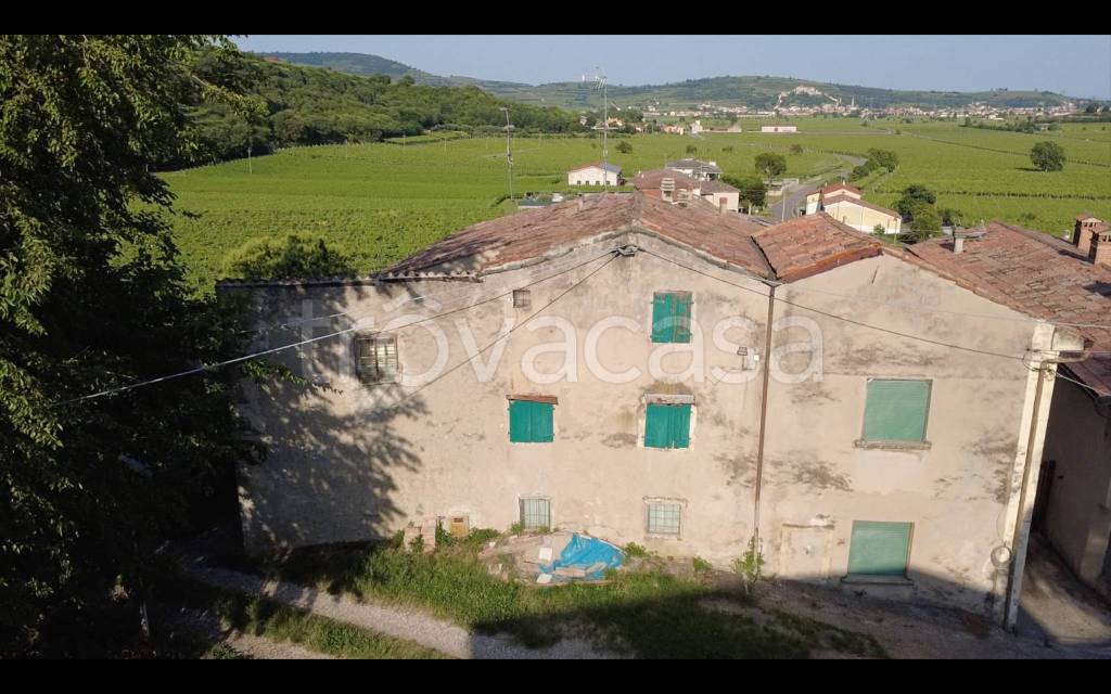 casa indipendente in vendita a Colognola ai Colli