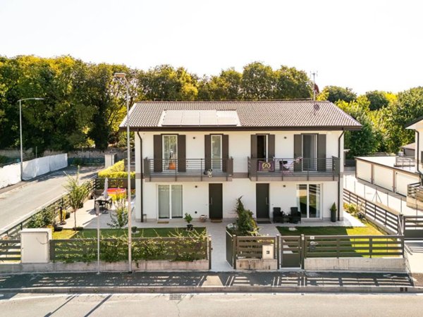 casa indipendente in vendita a Colognola ai Colli in zona Pieve