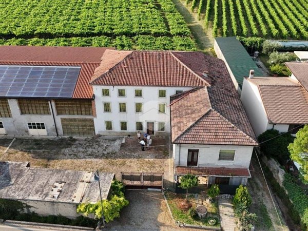 casa indipendente in vendita a Colognola ai Colli