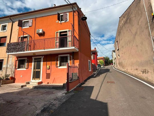 casa indipendente in vendita a Colognola ai Colli